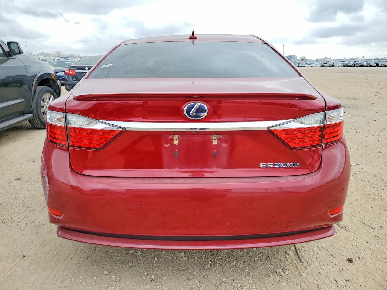 2013 Lexus Es 300h Base