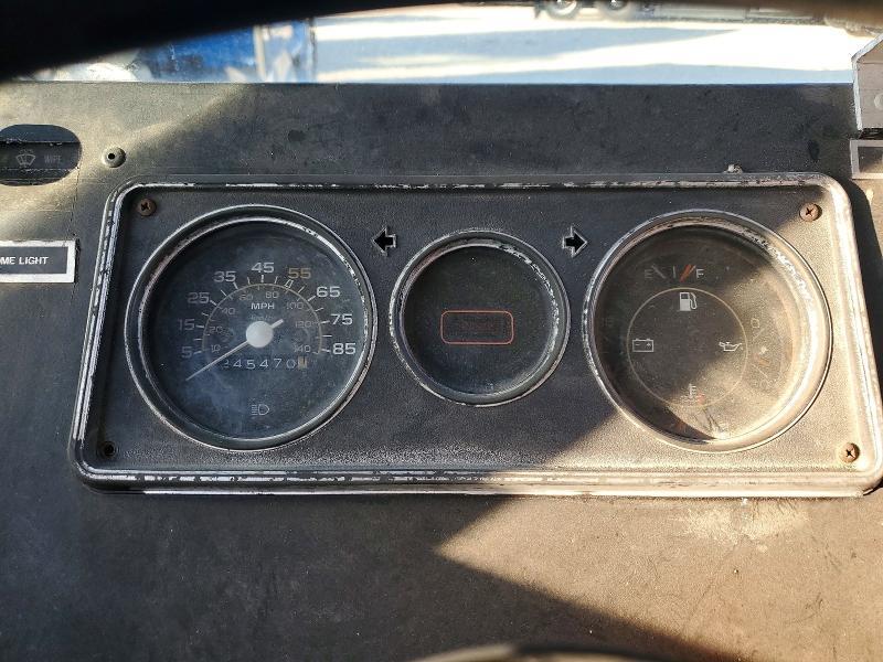 1986 Chev P30