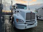 2015 Kenworth T400 Semi Truck