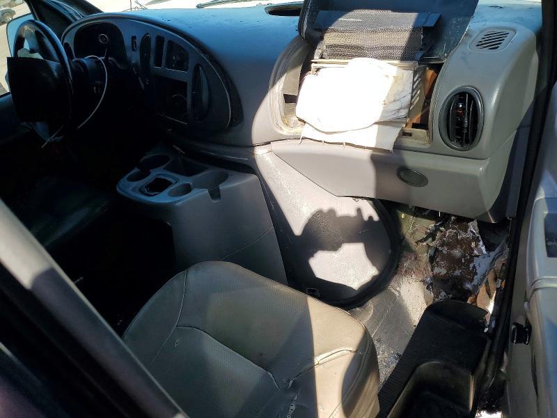 2002 Ford Econoline E250 Van