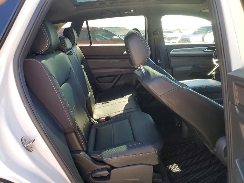 2022 Volkswagen Atlas Cross Sport se