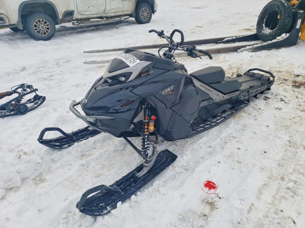 2025 Lynx Shredder