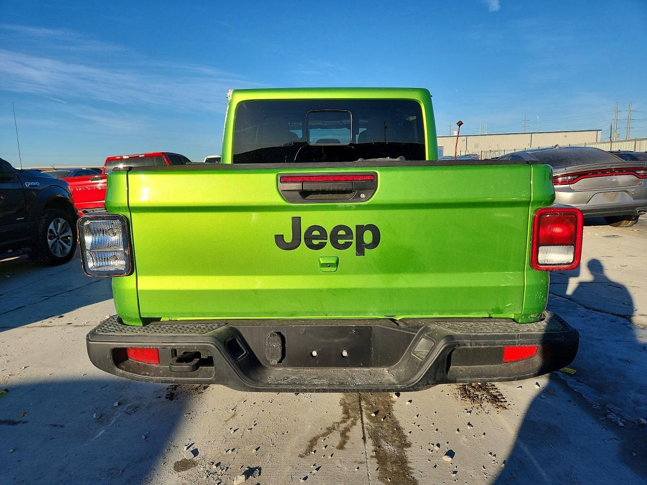 2025 Jeep Gladiator Sport