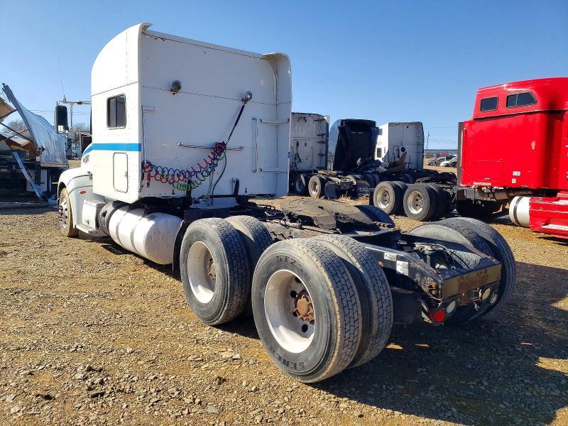 2014 Peterbilt 386 Semi Truck