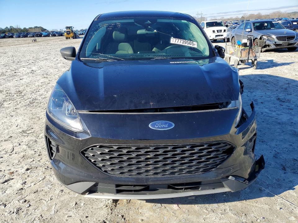 2021 Ford Escape s