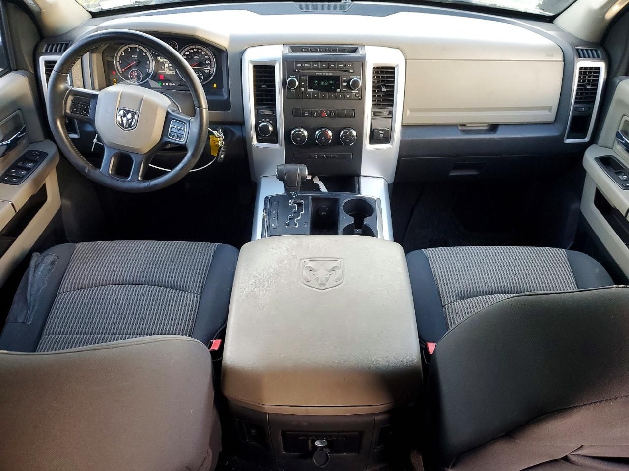 2012 Dodge Ram 1500 slt