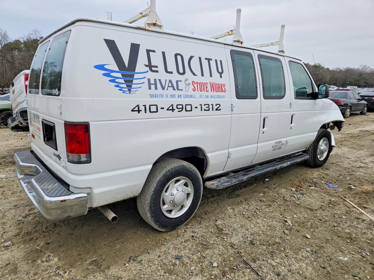 2013 Ford Econoline E250 van