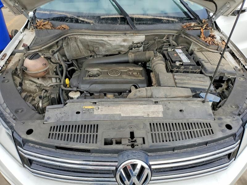 2016 Volkswagen Tiguan s