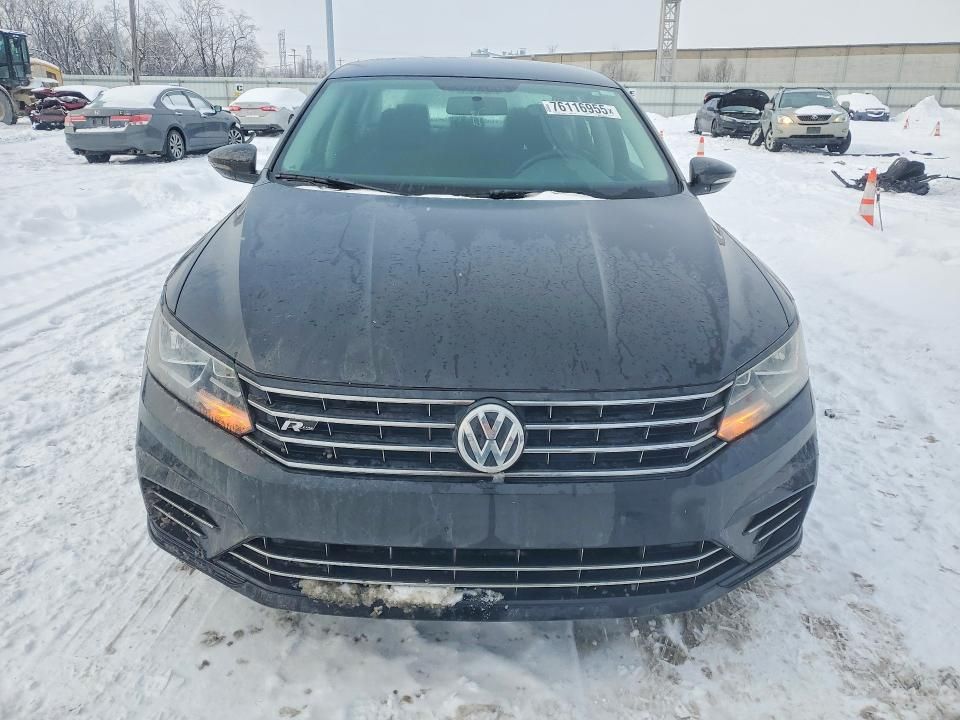 2016 Volkswagen Passat s