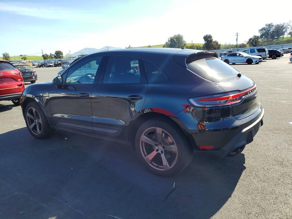 2022 Porsche Macan
