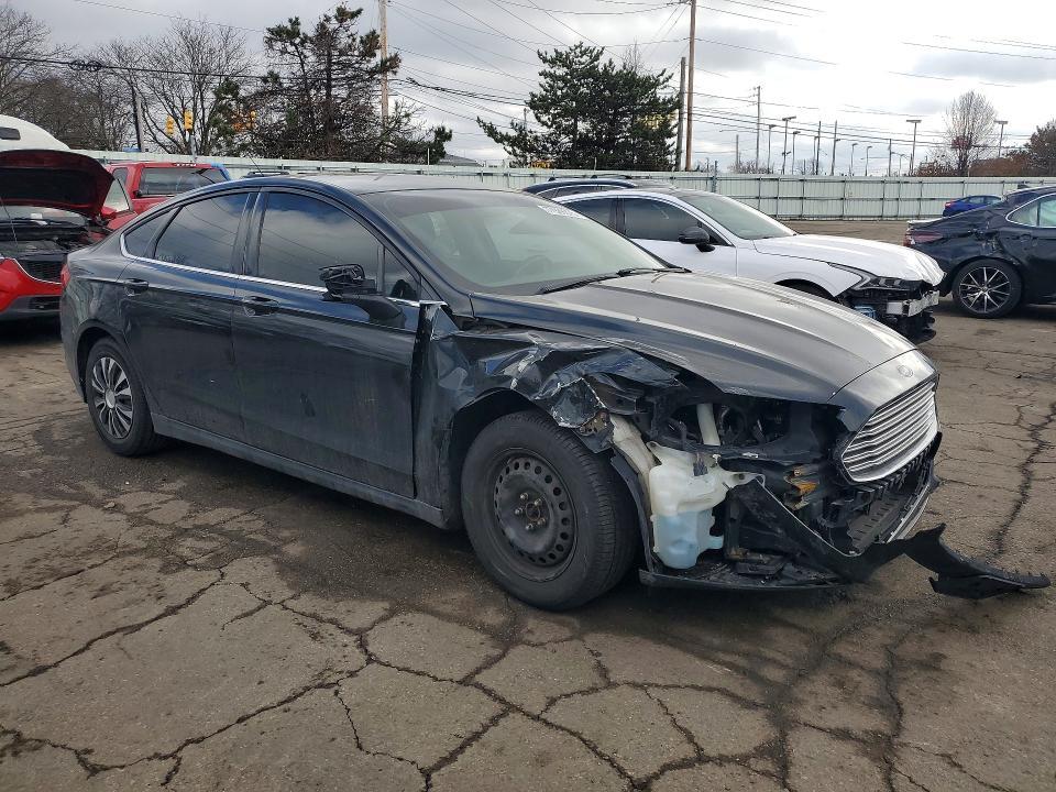 2014 Ford Fusion s