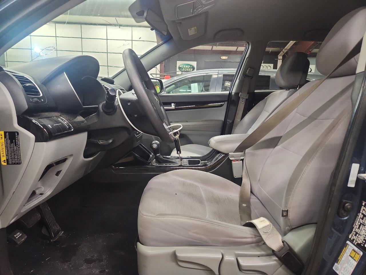 2014 KIA Sorento lx