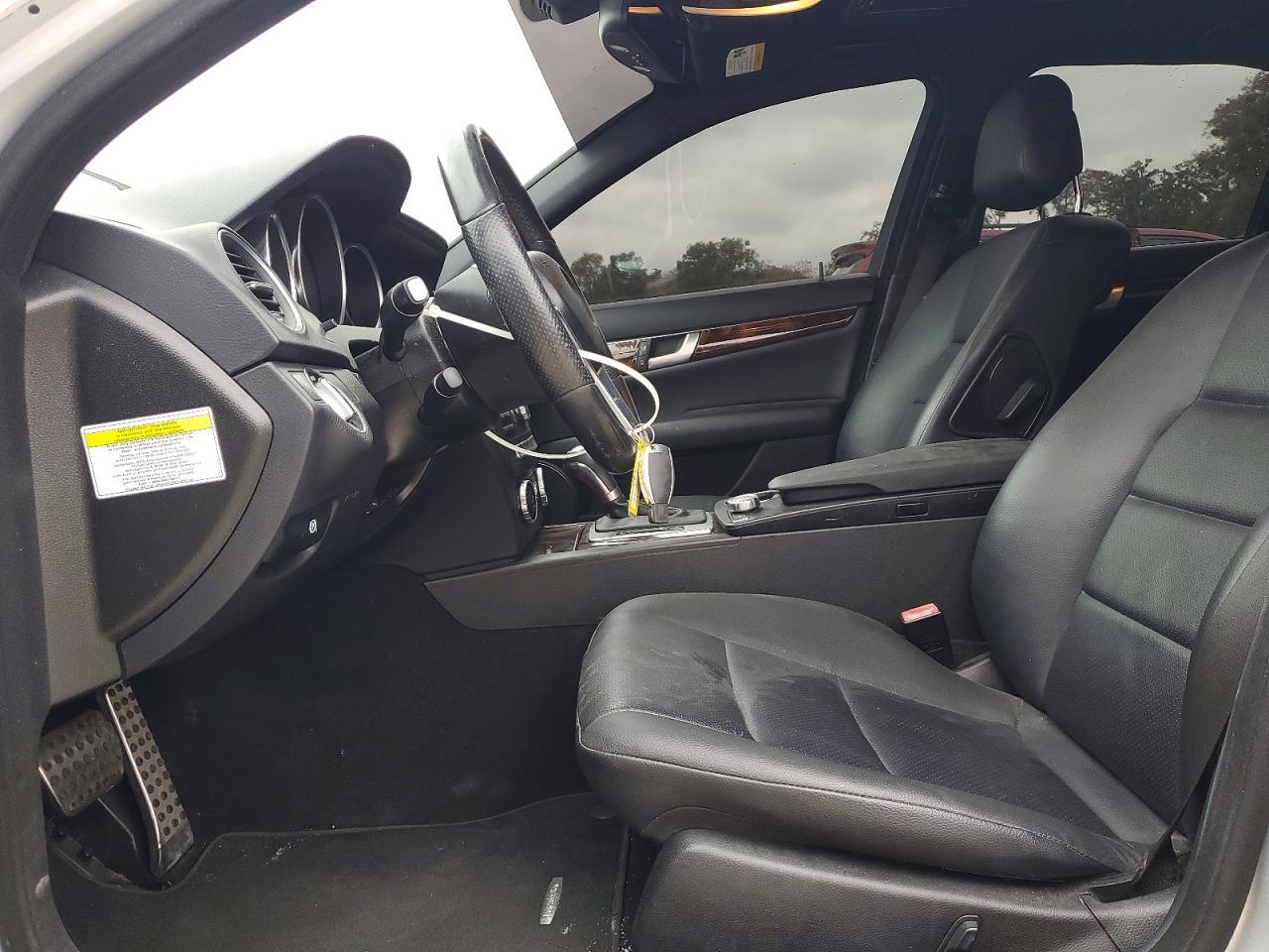 2014 Mercedes-Benz C 250