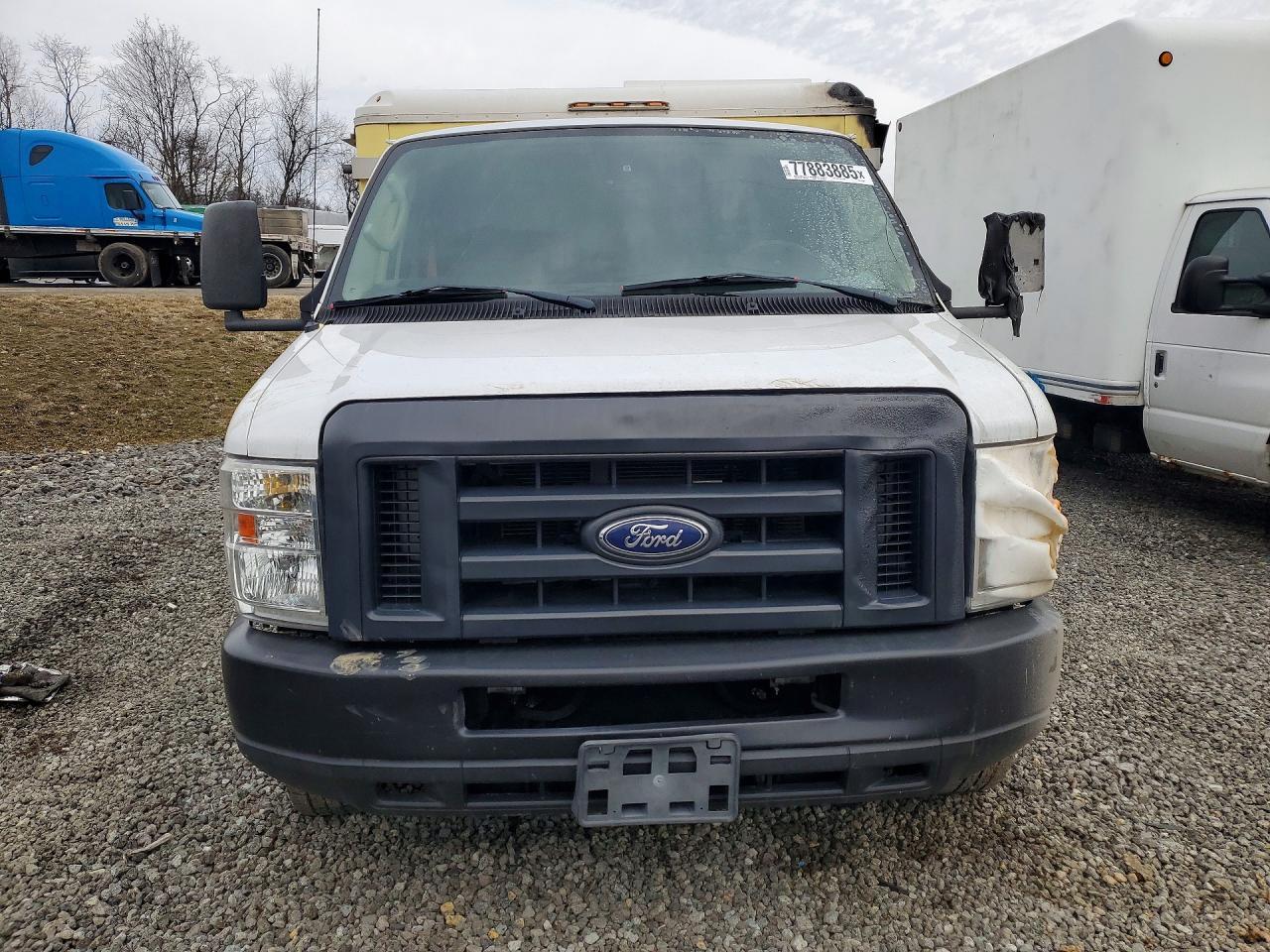 2018 Ford E450 Utility / Service Truck
