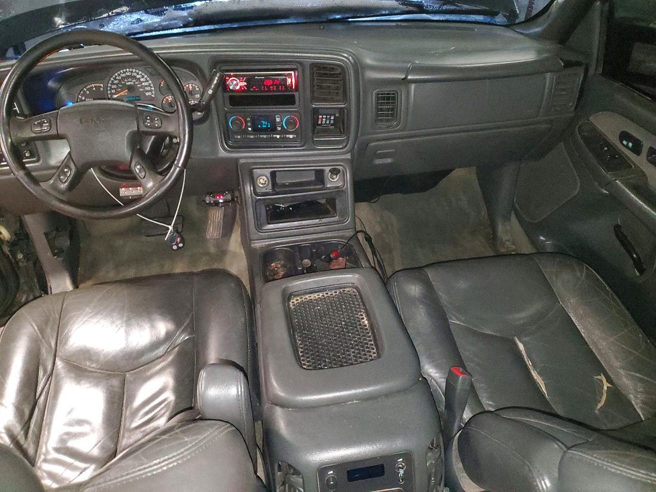 2003 GMC Sierra K2500 Heavy Duty