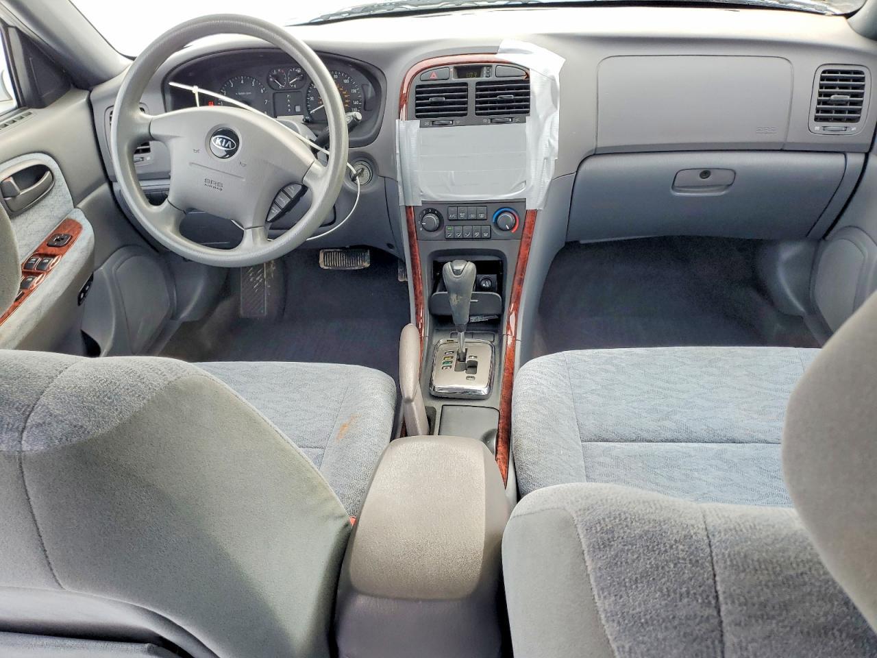 2005 KIA Optima lx
