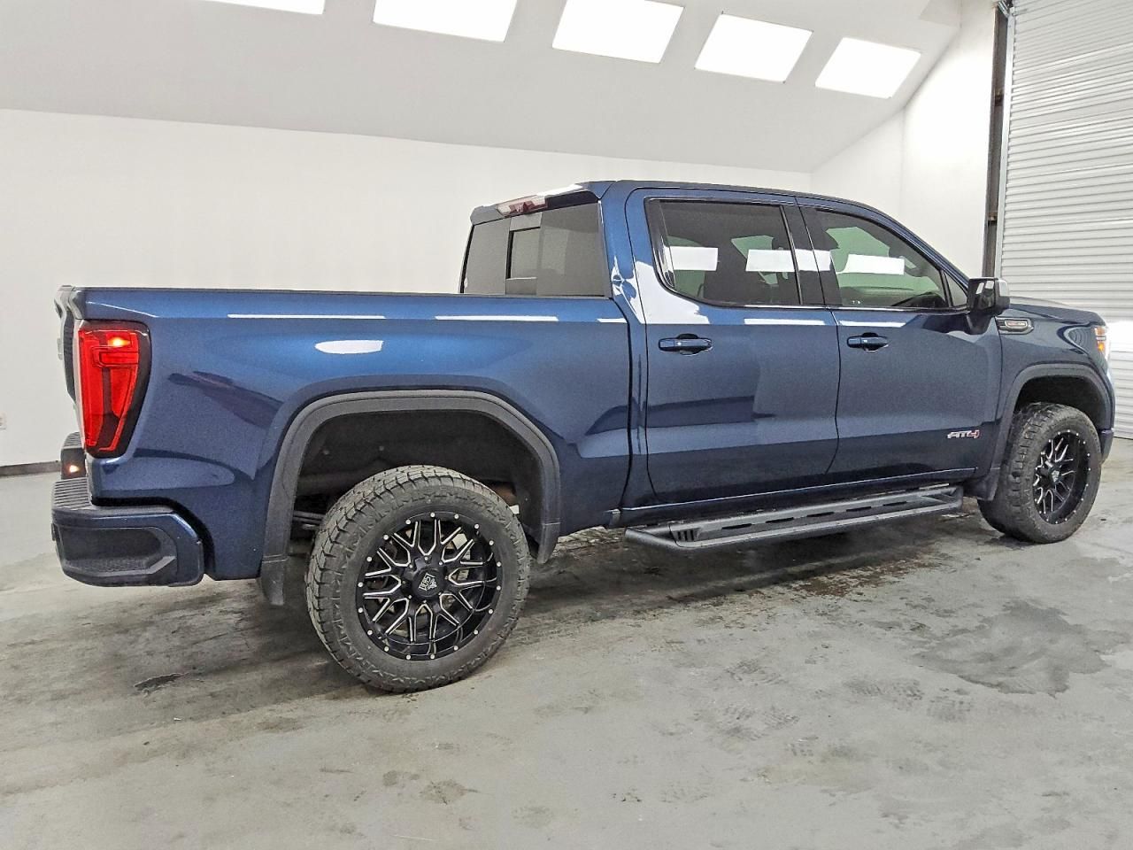 2020 GMC Sierra K1500 AT4
