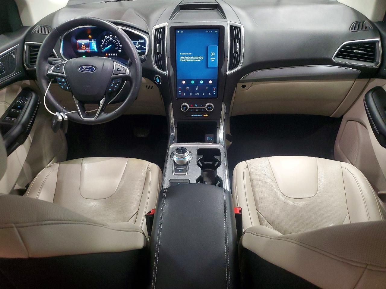 2021 Ford Edge Titanium