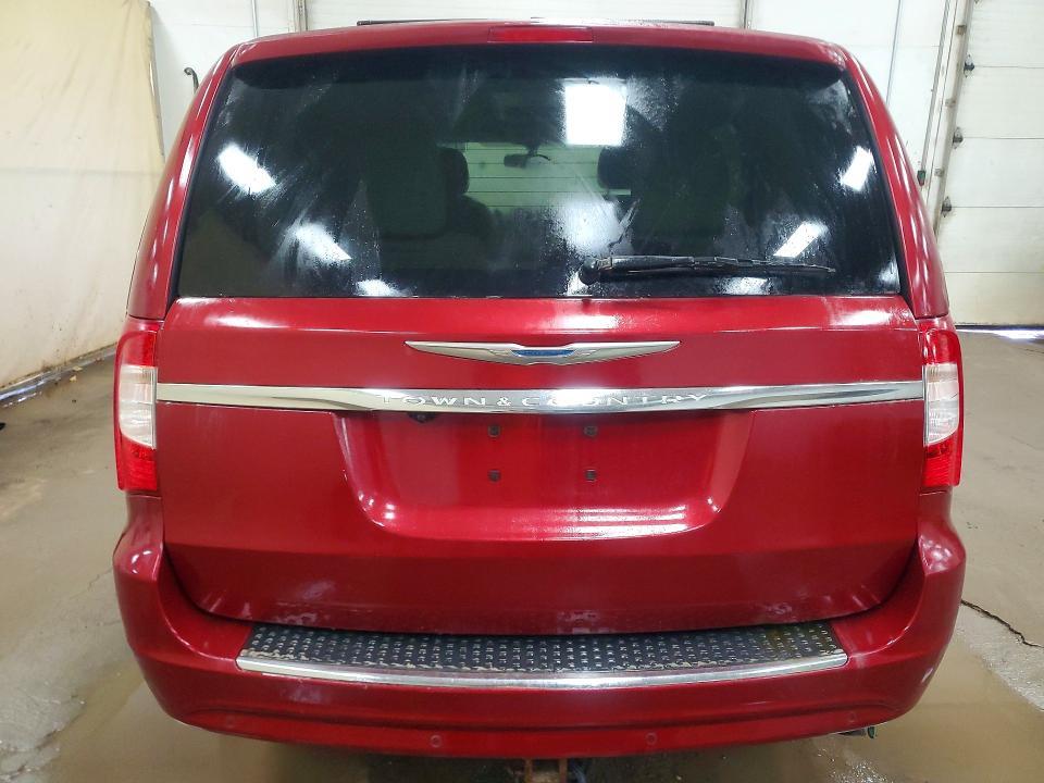 2012 Chrysler Town & Country Touring l