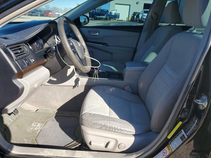 2016 Toyota Camry le