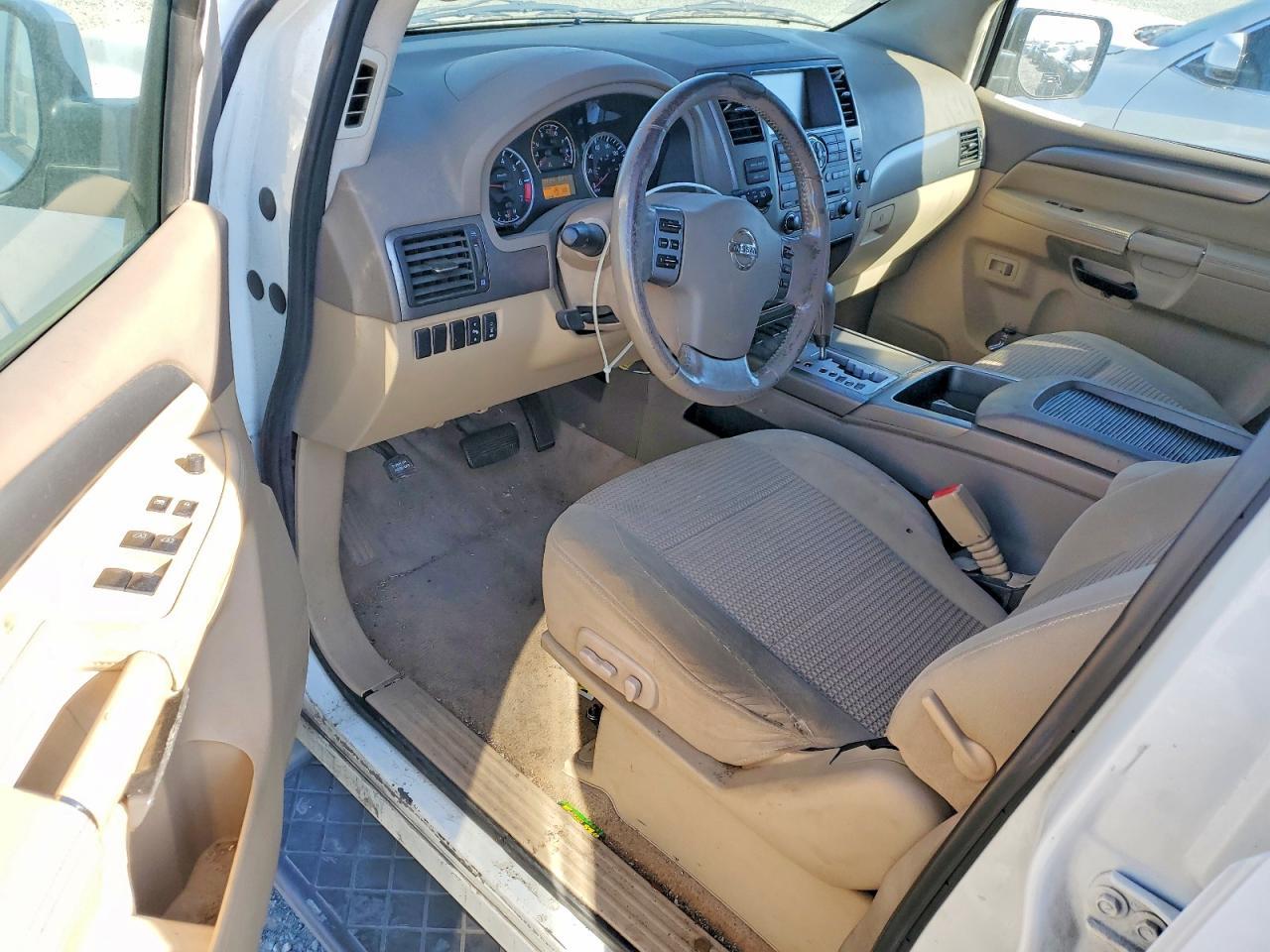 2008 Nissan Armada se