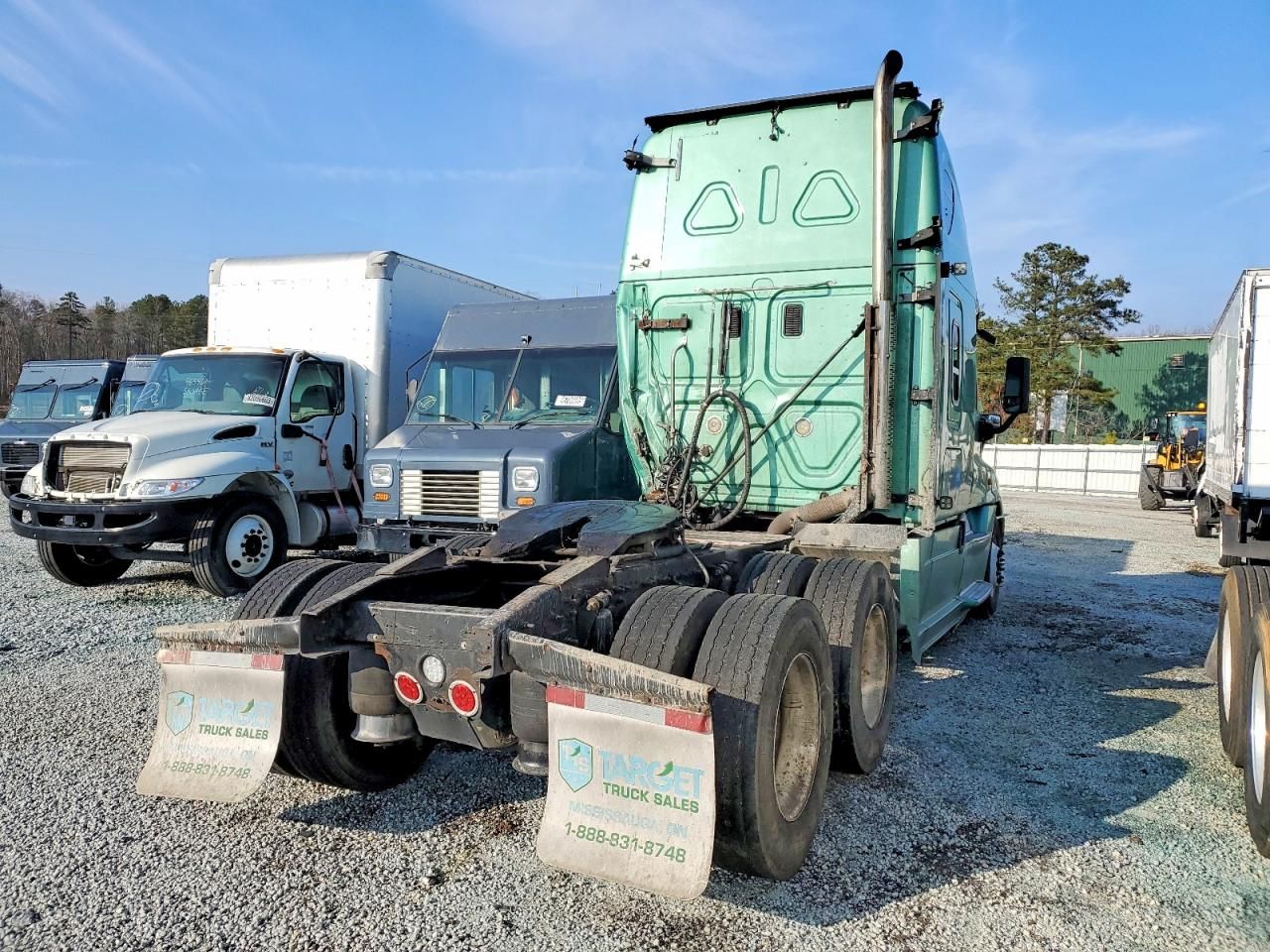 2015 Freightliner Cascadia Semi Truck