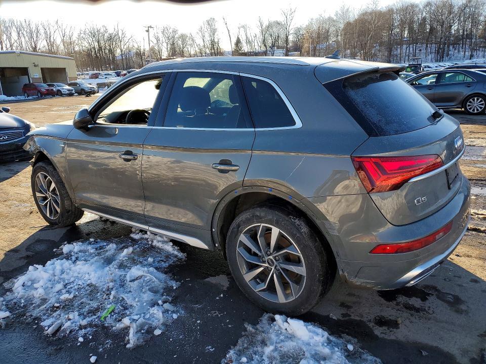 2024 Audi Q5 Premium Plus 45