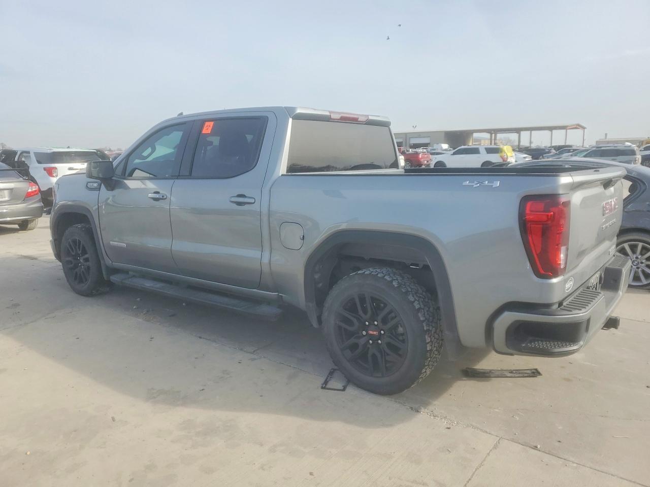 2024 GMC Sierra K1500 Elevation