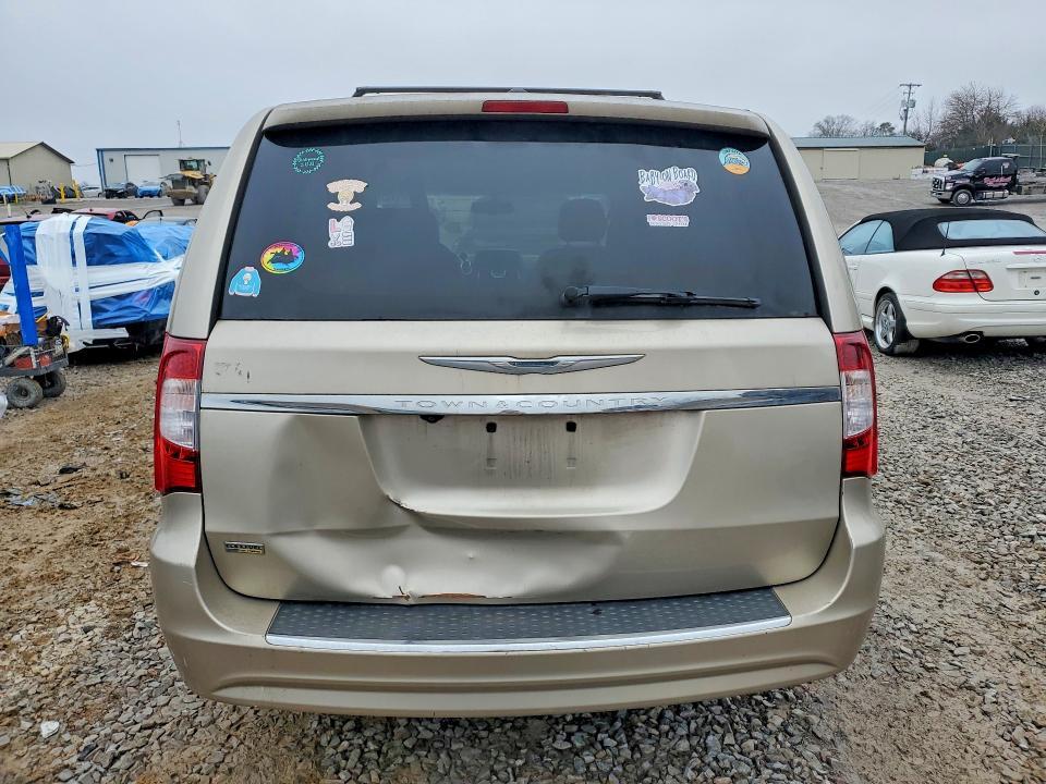 2013 Chrysler Town & Country Touring