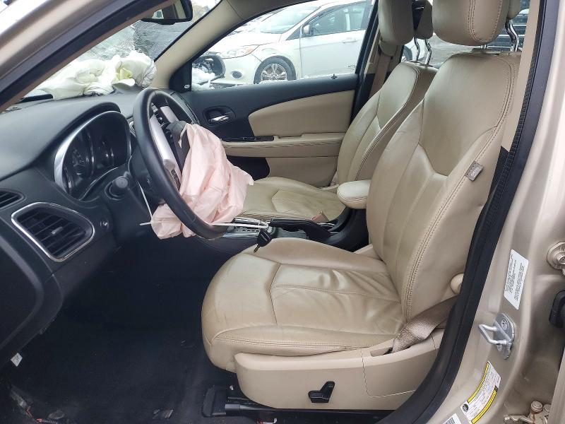 2013 Chrysler 200 Limited
