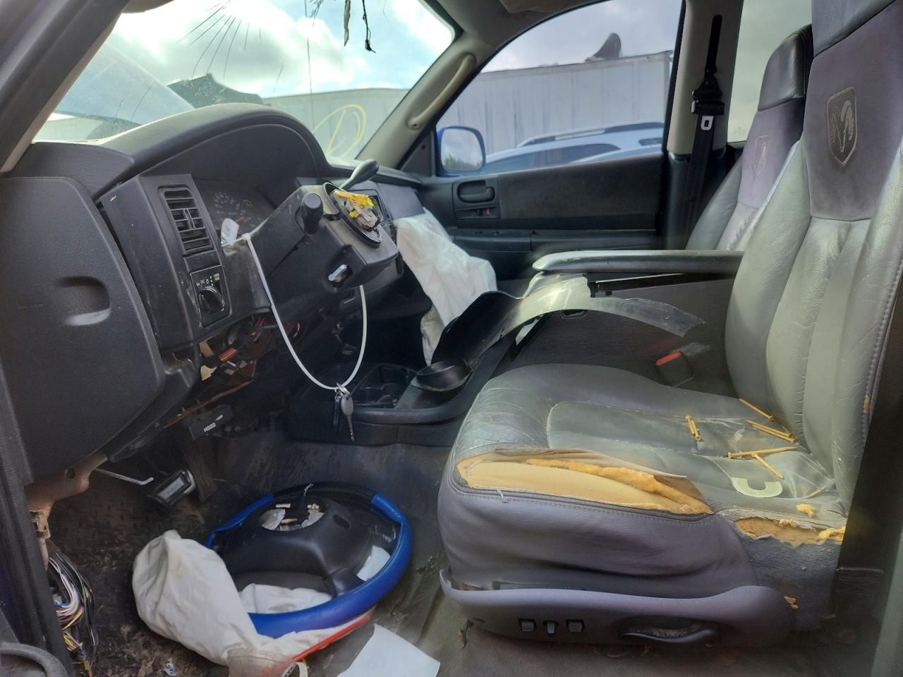 2004 Dodge Dakota Quad slt