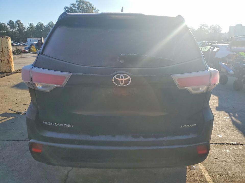 2016 Toyota Highlander Limited