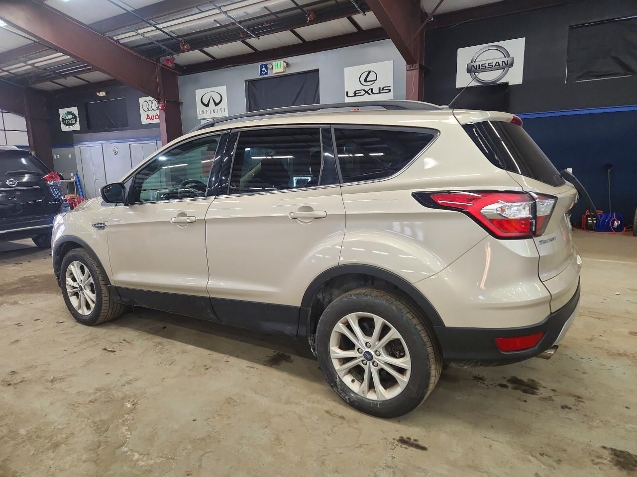 2018 Ford Escape se