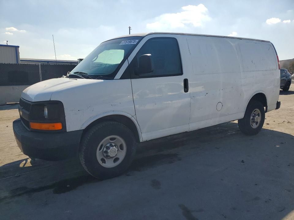 2014 Chevrolet Express 2500 Cargo Utility / Service Van