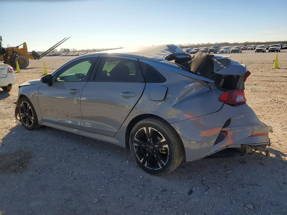 2021 KIA K5 gt Line