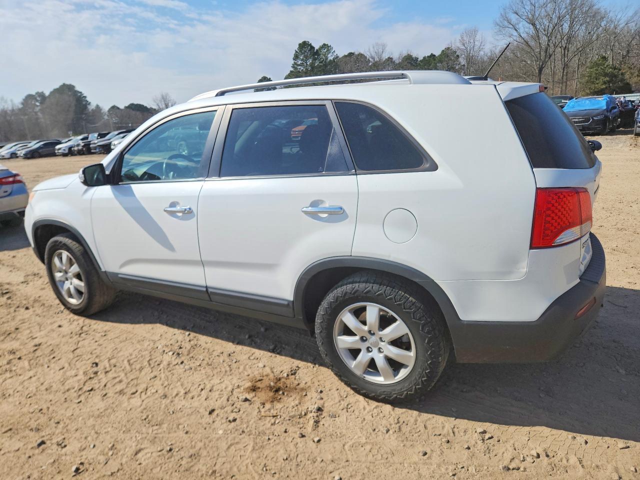 2013 KIA Sorento lx