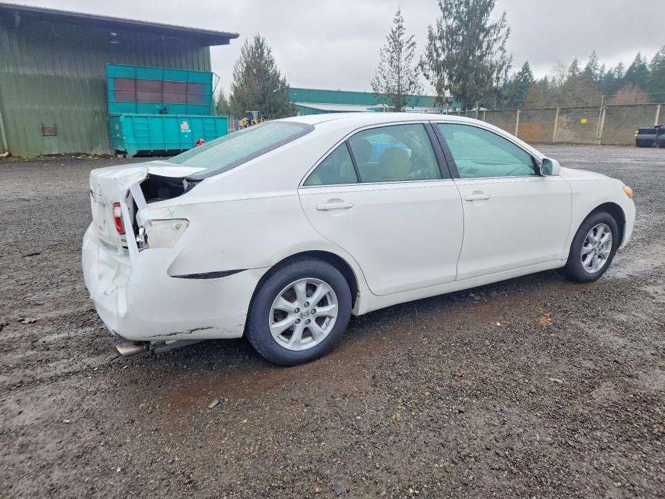 2008 Toyota Camry le