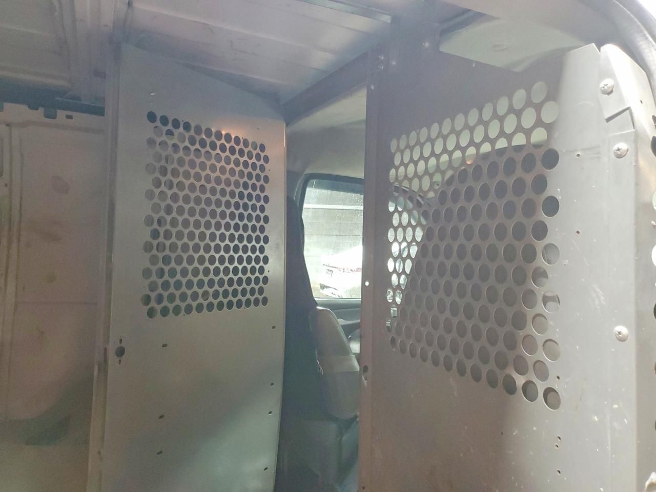 2005 Chevrolet Express G2500 Delivery Van