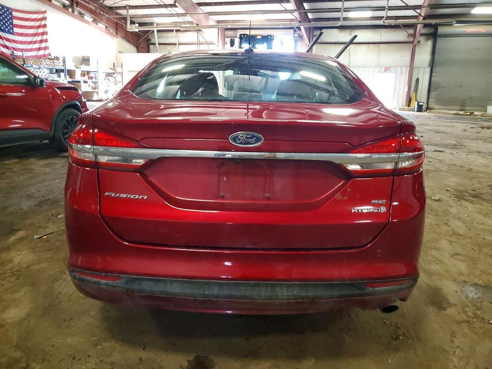 2018 Ford Fusion se Hybrid