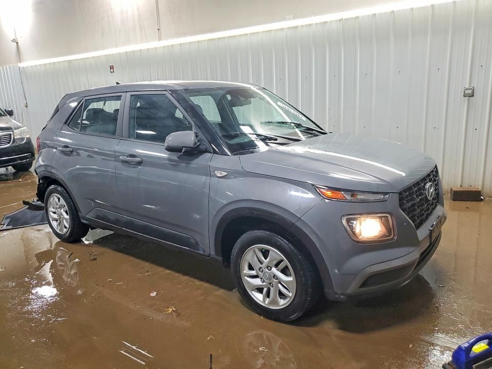 2022 Hyundai Venue se