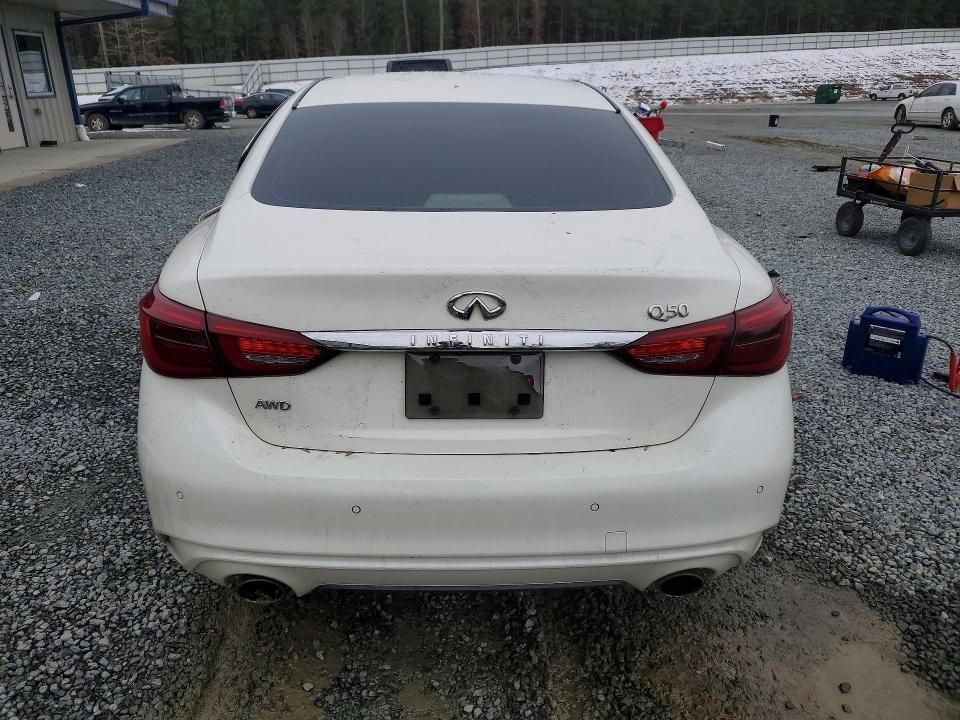 2021 Infiniti Q50 Luxe