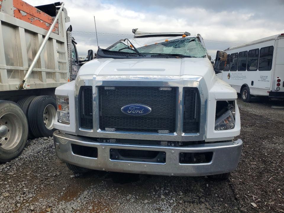 2023 Ford F650 Super Duty