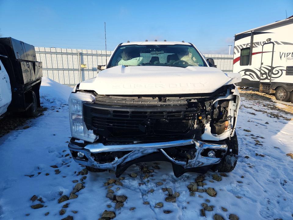 2023 Ford F350 Super Duty