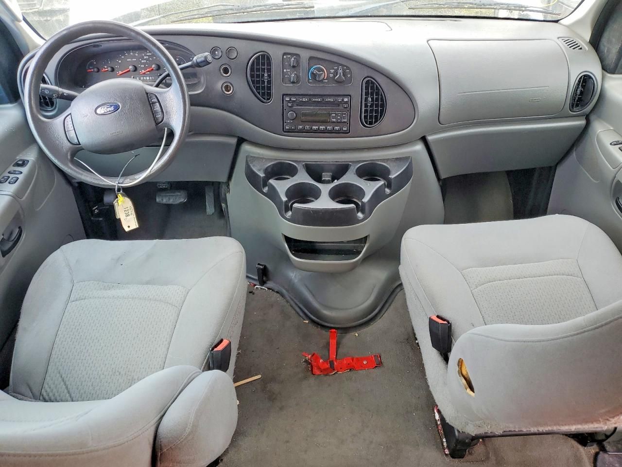 2007 Ford Econoline-BOX Truck