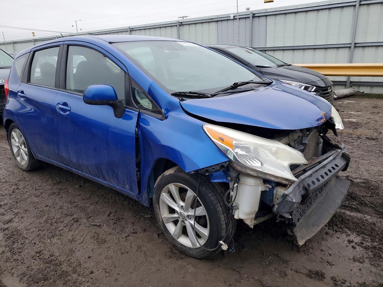 2014 Niss Versa Note s