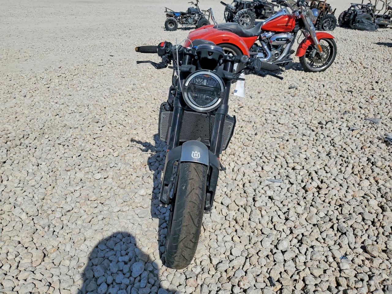 2018 Husqvarna Vitpilen 701