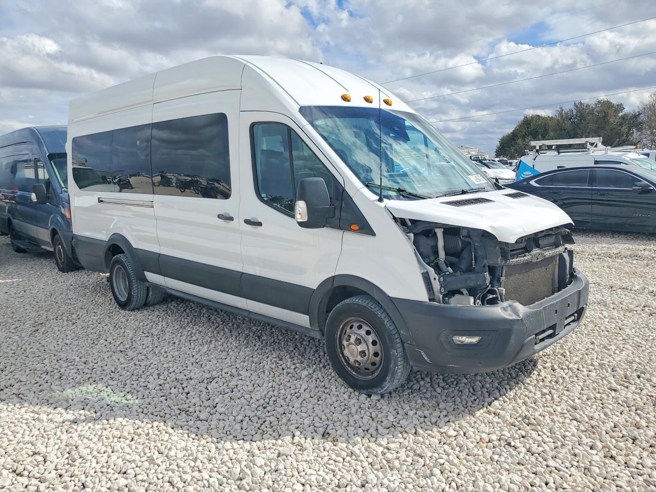 2024 Ford Transit T-350 HD