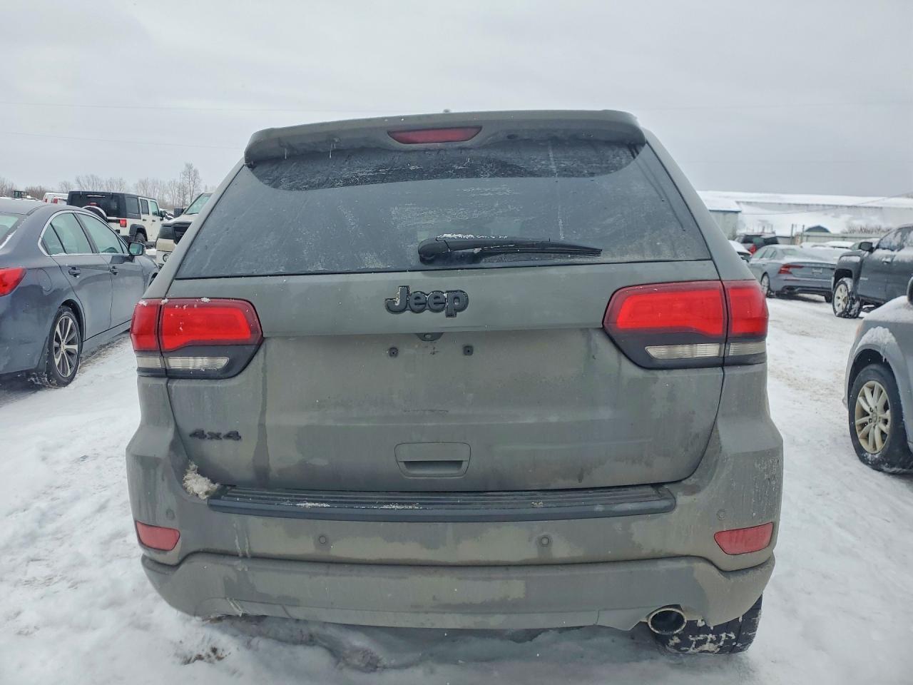 2022 Jeep Grand Cherokee Laredo e