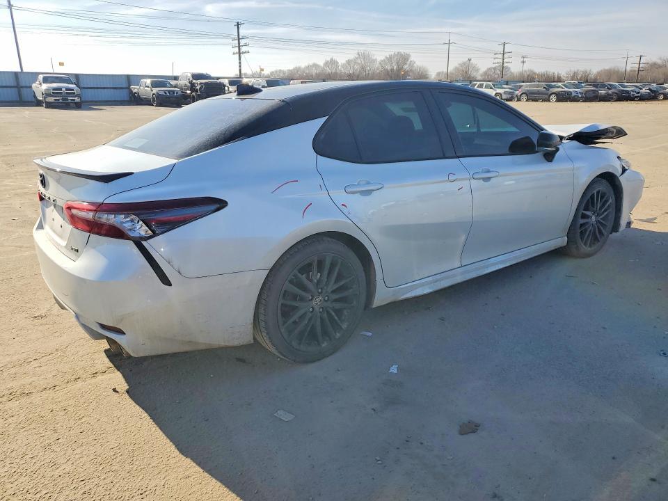 2021 Toyota Camry xse