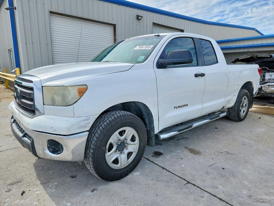 2013 Toyota Tundra Double Cab SR5